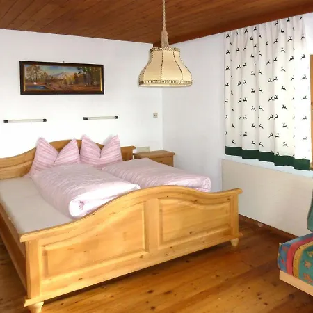 Holiday Burgstall - Mho158 *